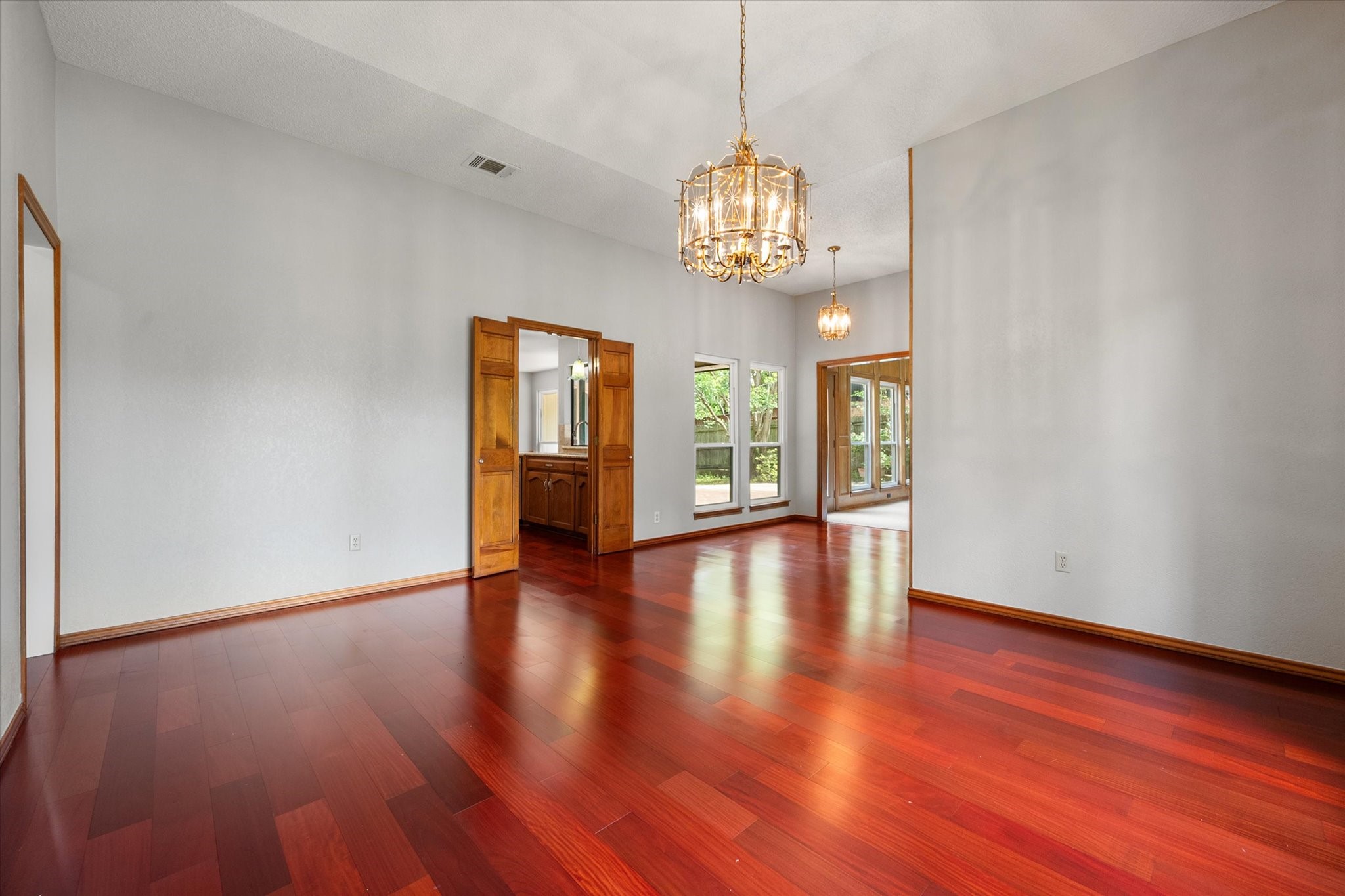 4503 Lake Park Drive Arlington TX 76016