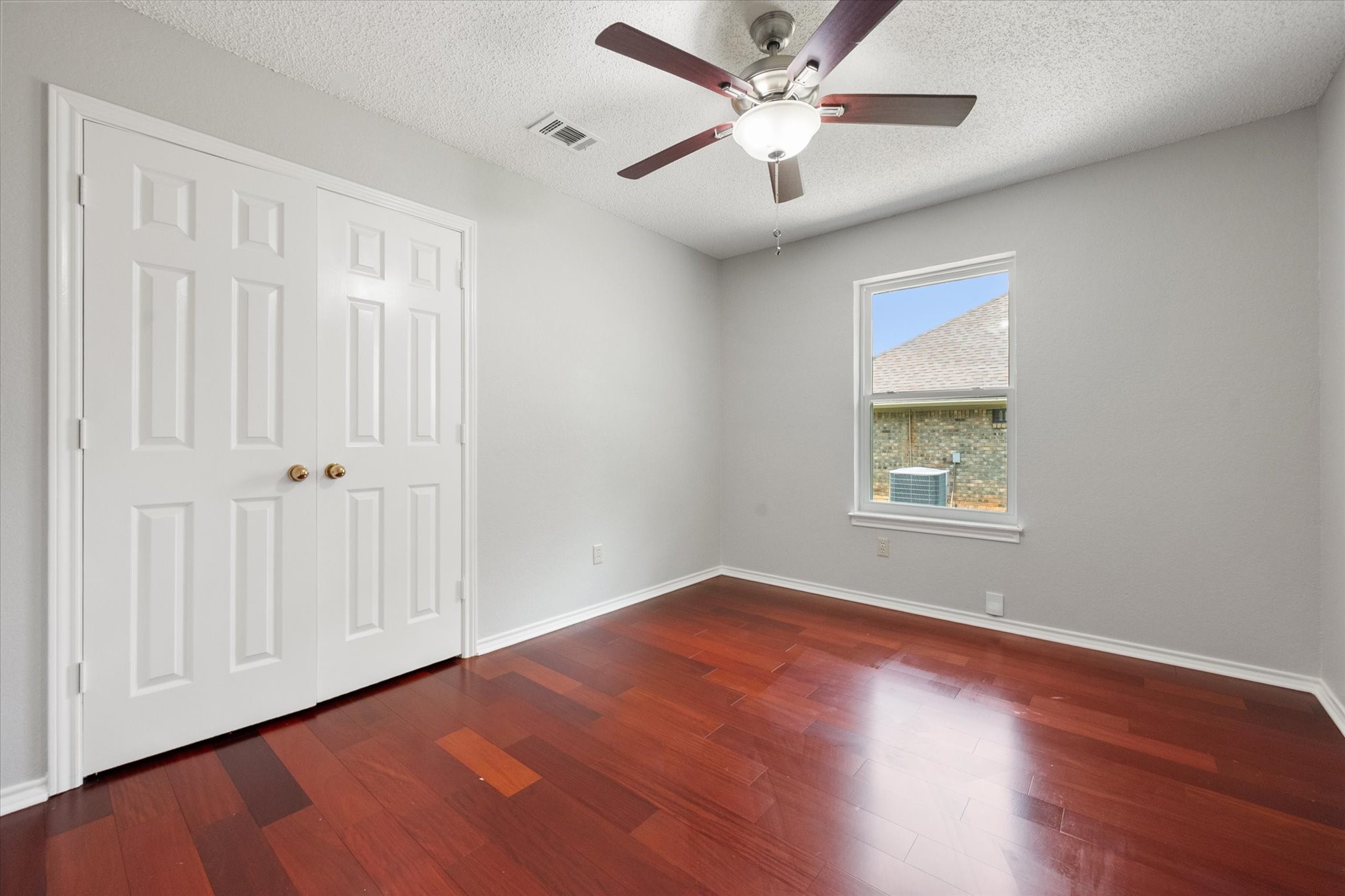 4503 Lake Park Drive Arlington TX 76016