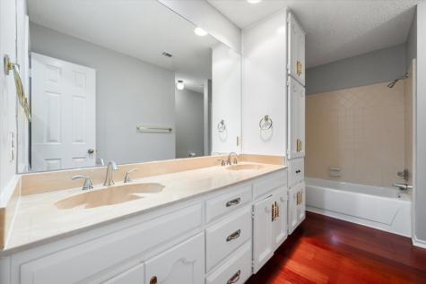 4503 Lake Park Drive Arlington TX 76016