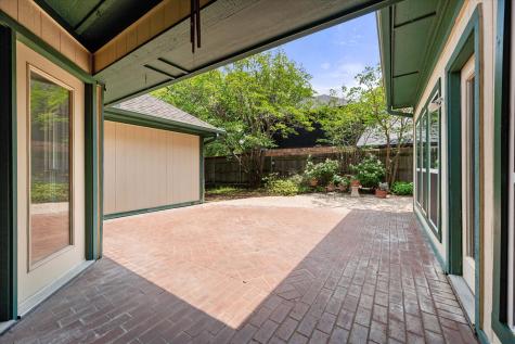 4503 Lake Park Drive Arlington TX 76016