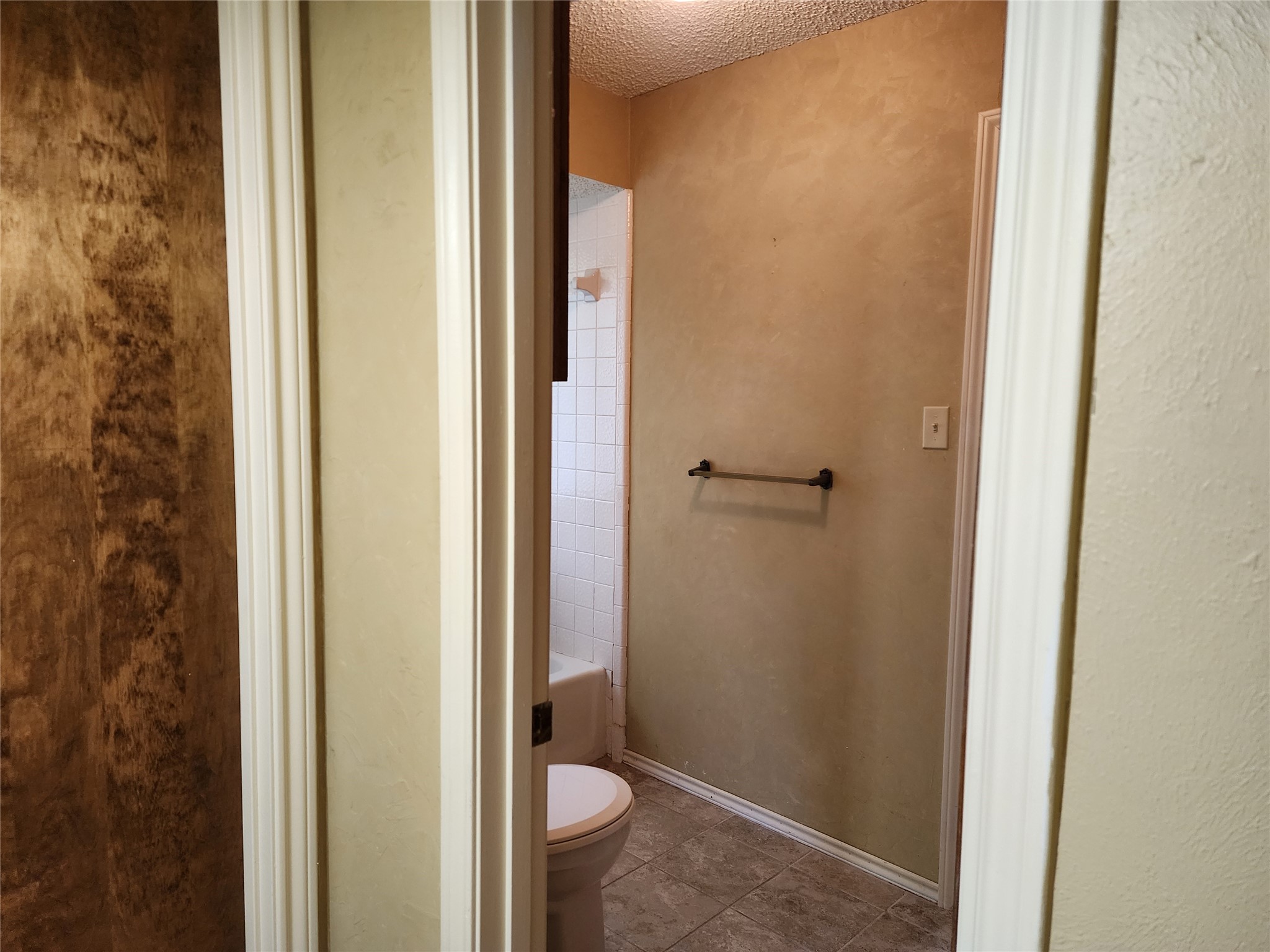 1201 Dandelion Drive Garland TX 75043
