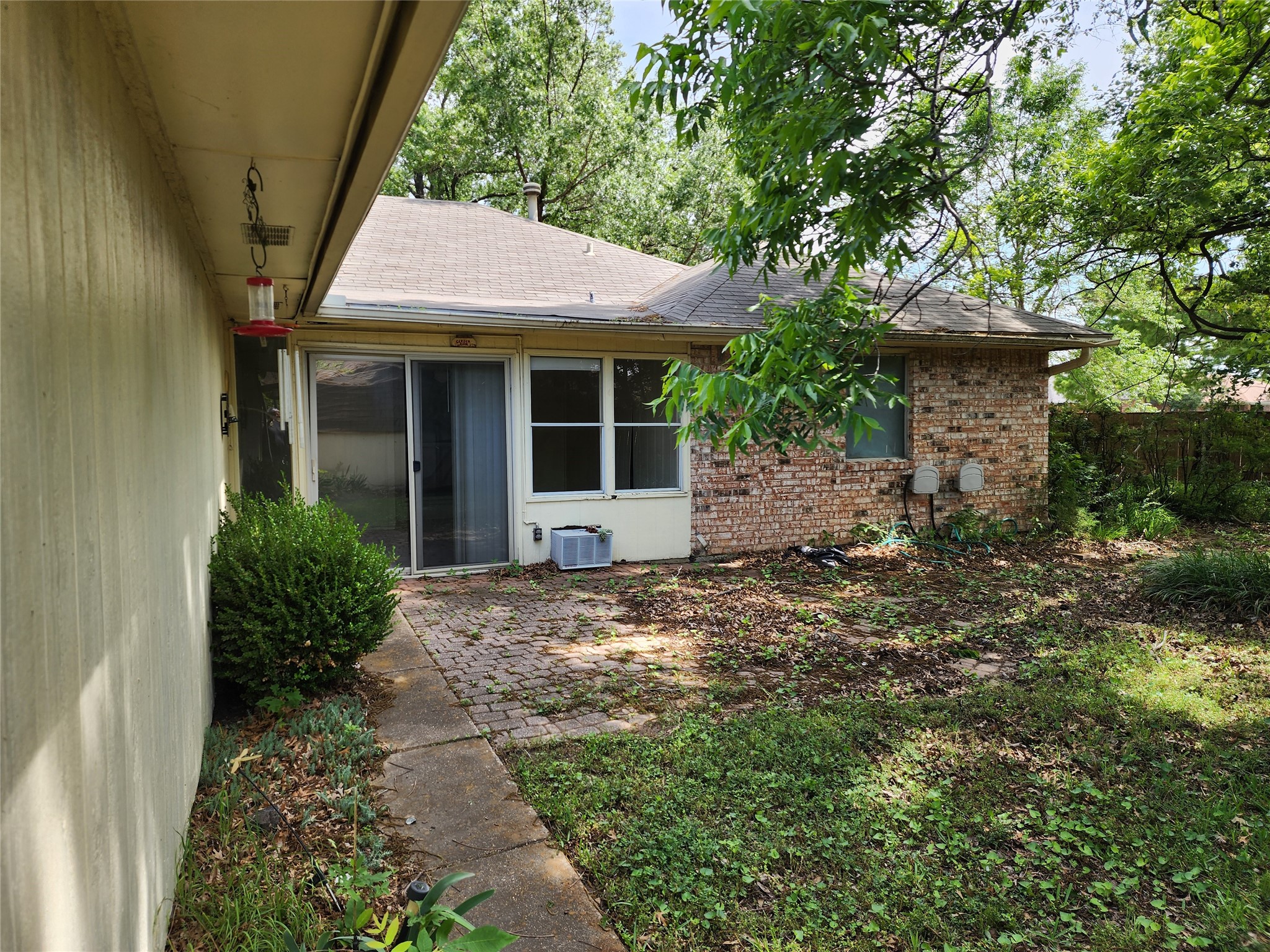 1201 Dandelion Drive Garland TX 75043