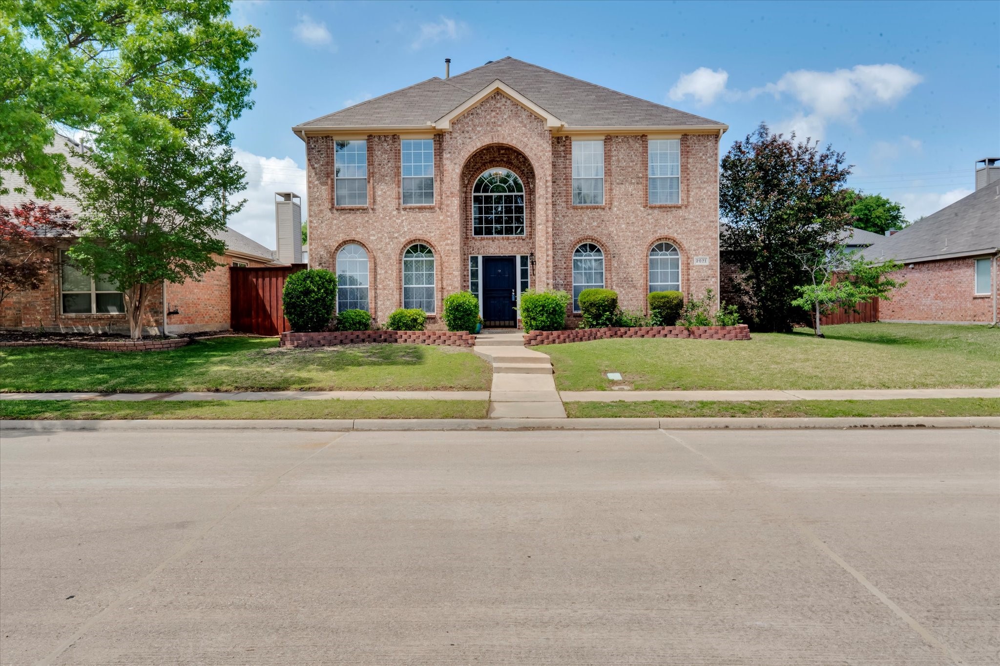 2071 Sunset Lane Lewisville TX 75067