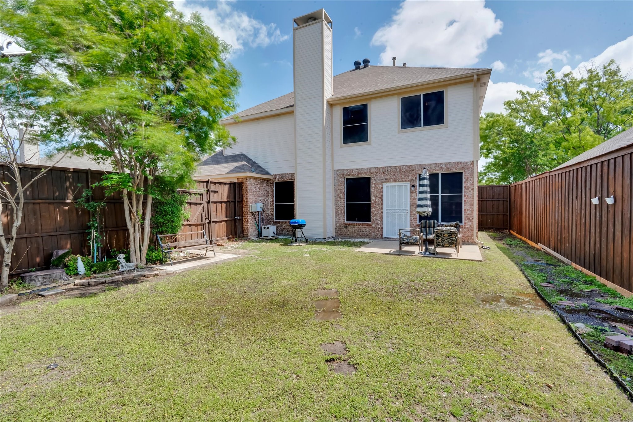 2071 Sunset Lane Lewisville TX 75067