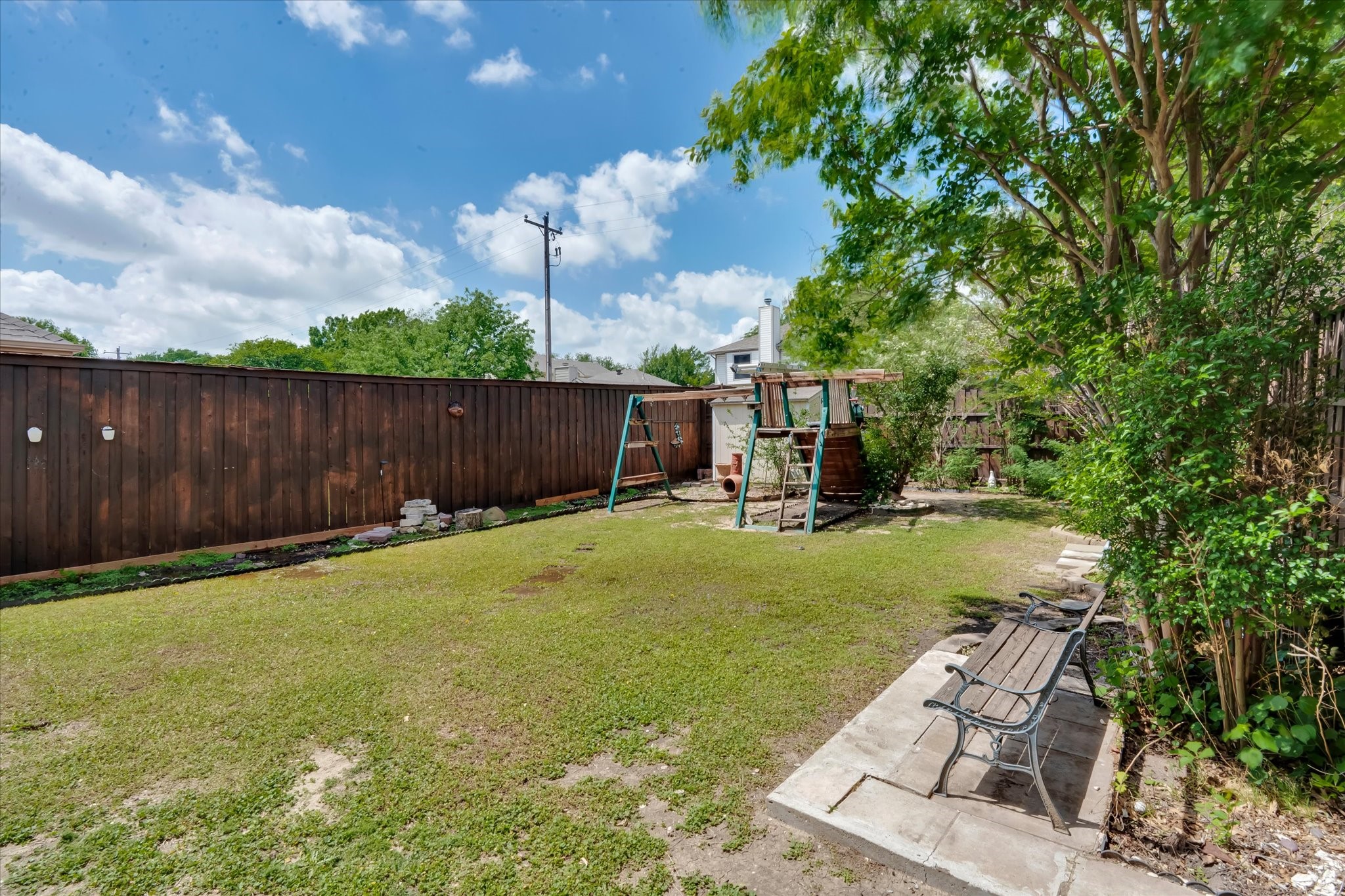 2071 Sunset Lane Lewisville TX 75067