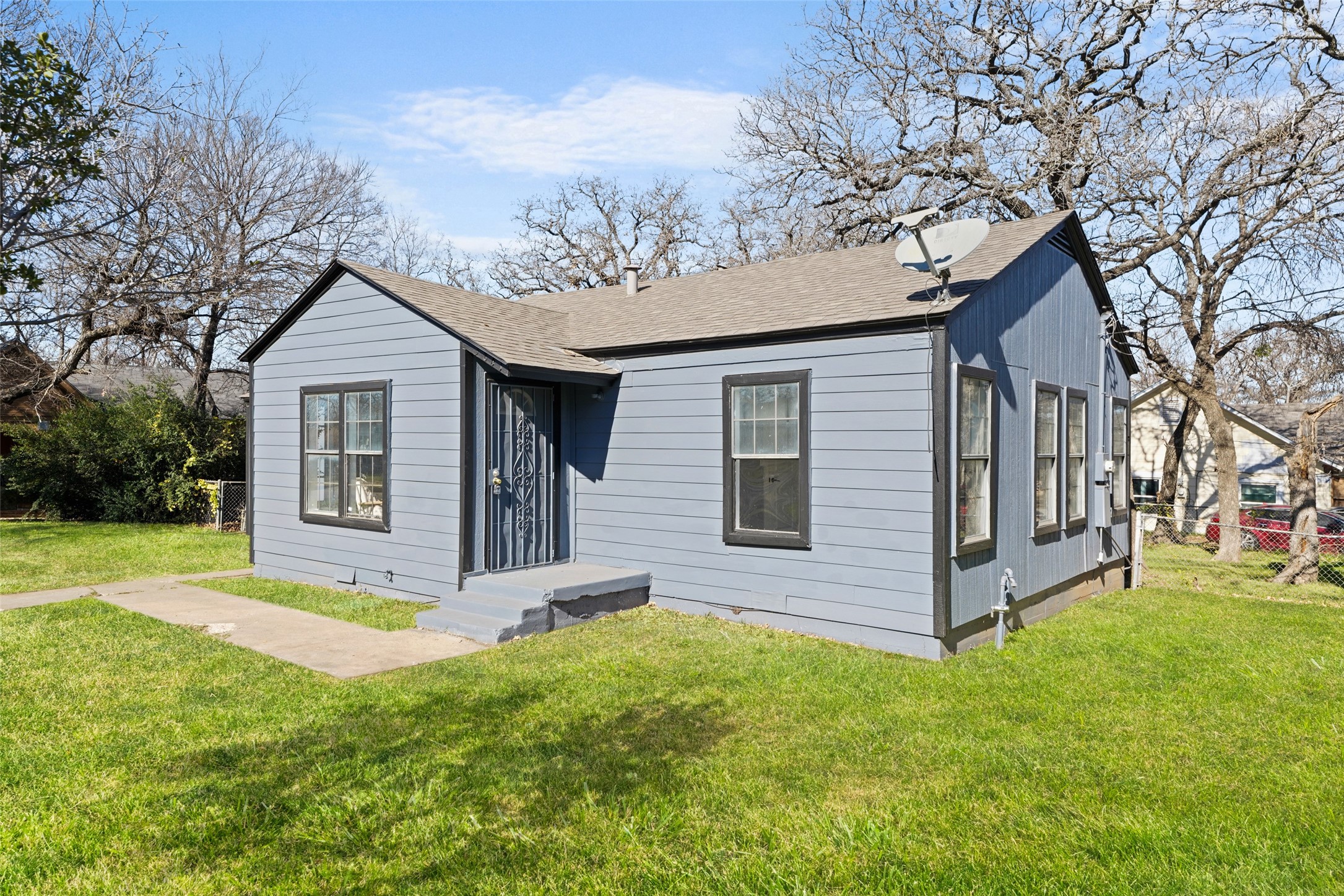 3841 Avenue M Fort Worth TX 76105