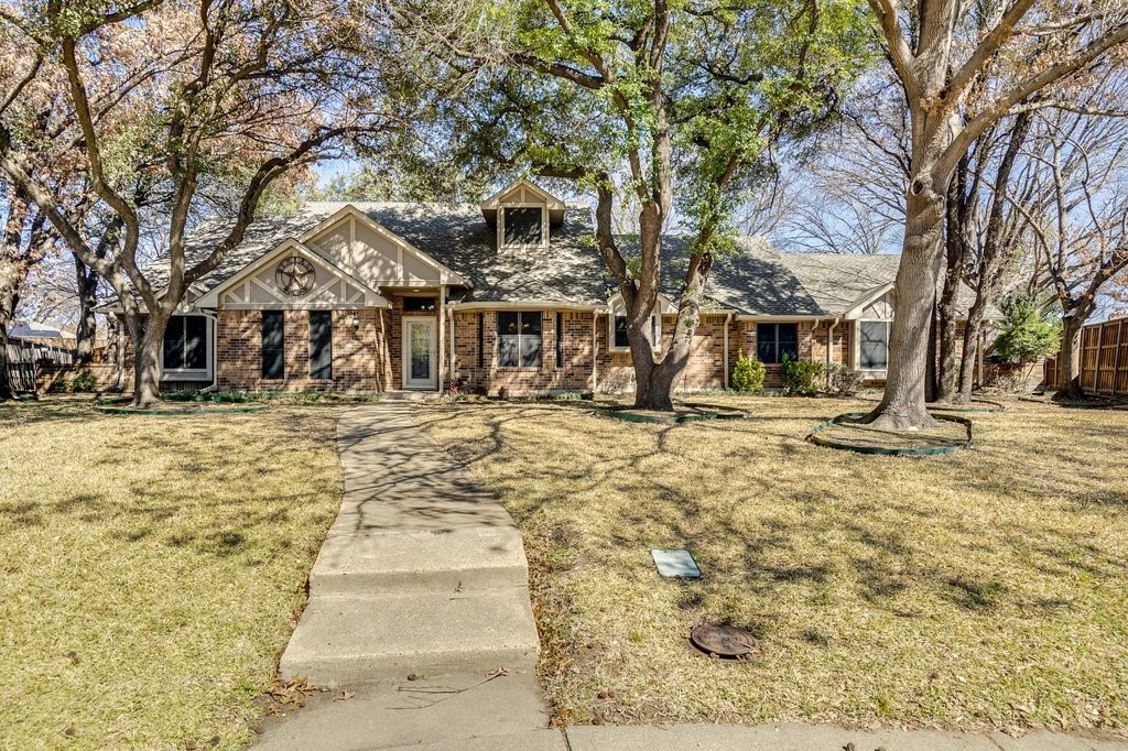 1006 Hampshire Lane Carrollton TX 75007