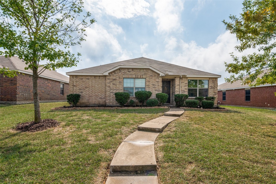 1830 Reynolds Street Lancaster TX 75134