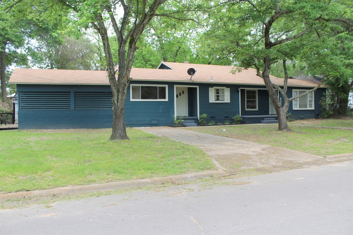 432 N Post Oak Street Winnsboro TX 75494