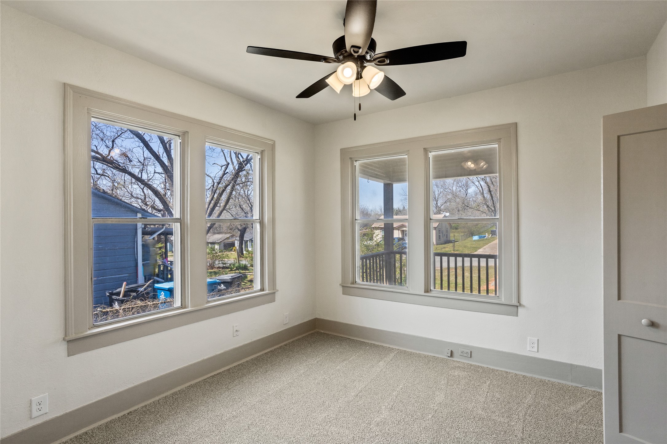 1104 W Hanna Street Denison TX 75020