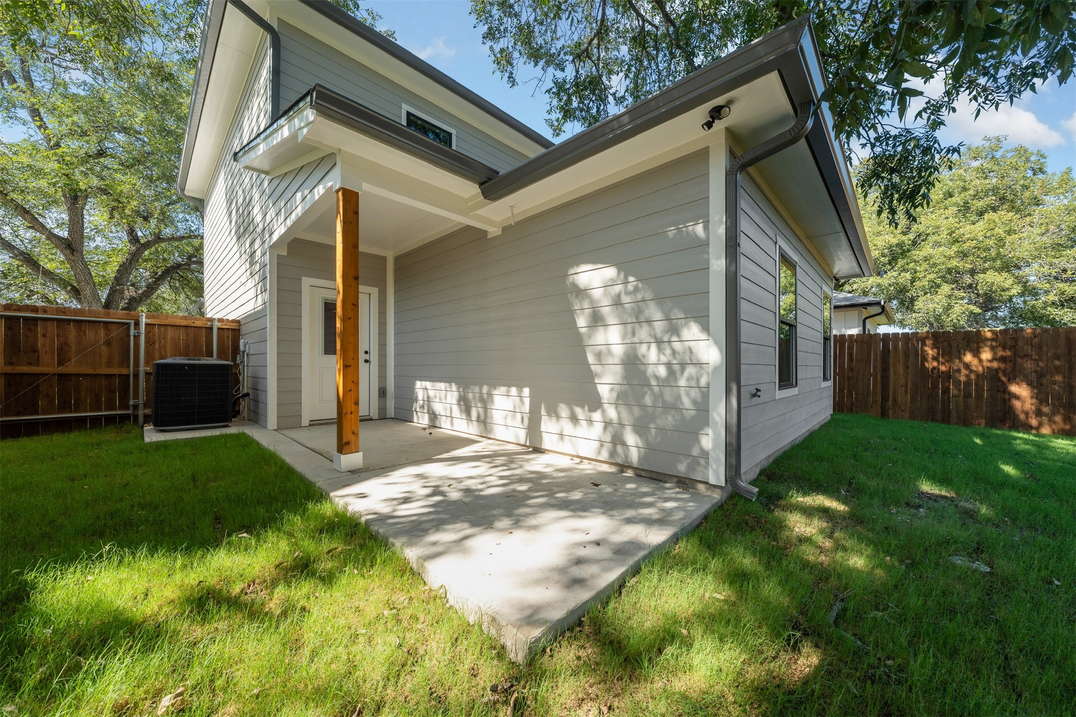 303 Live Oak Trail Valley Mills TX 76689