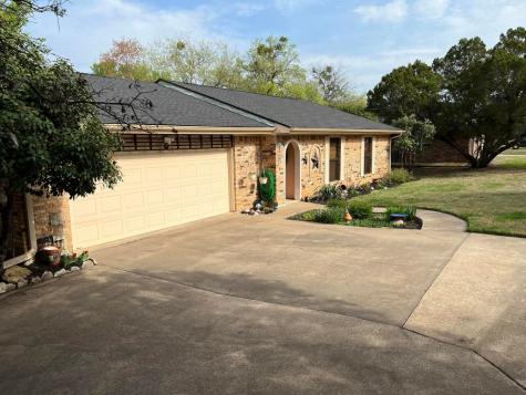 408 Heritage Trail Granbury TX 76048