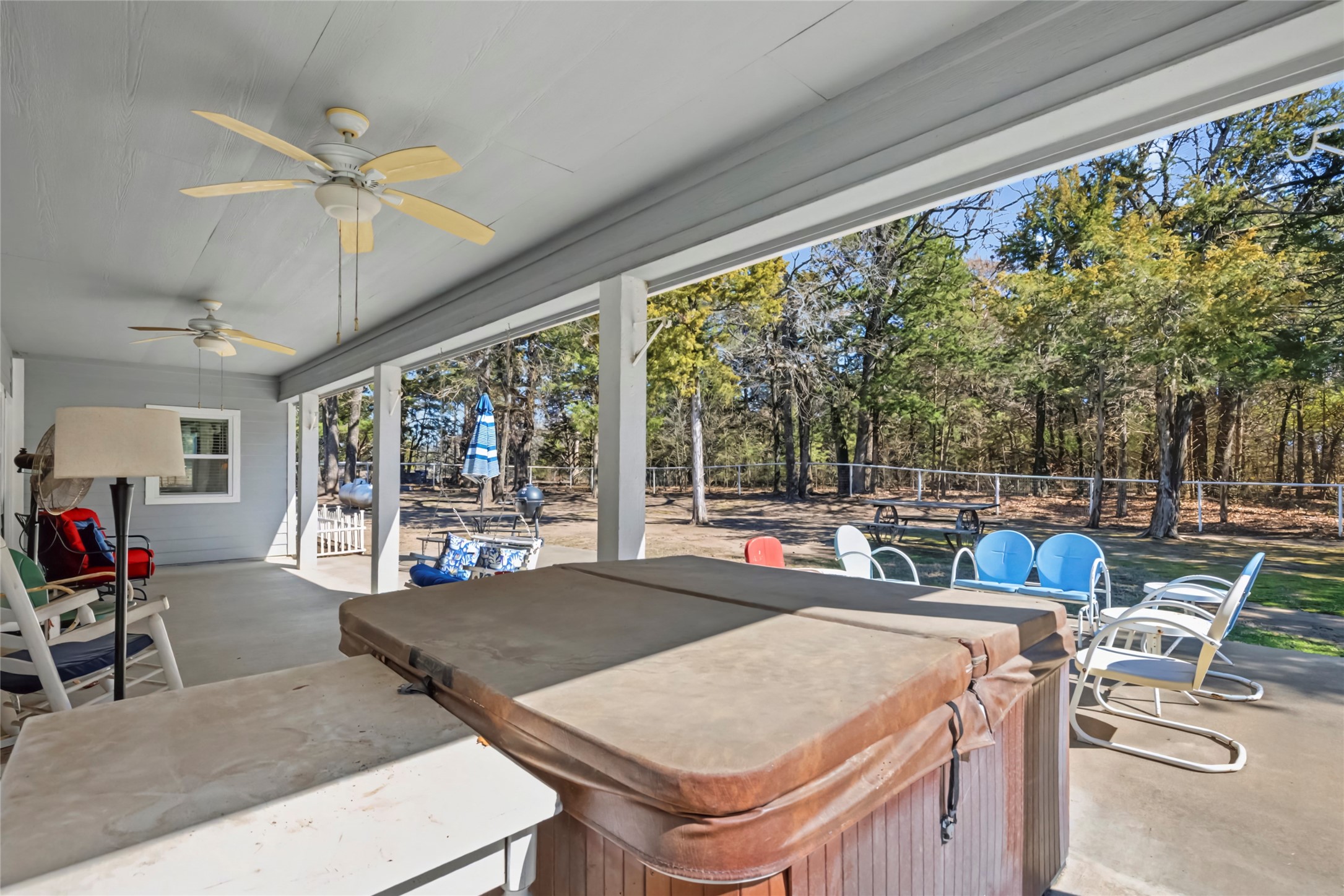 1975 Cr 4106 Greenville TX 75401