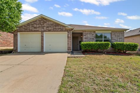 1812 Little Deer Lane Fort Worth TX 76131
