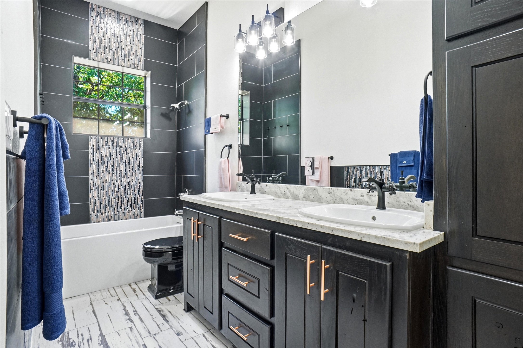 13240 Briar Road Azle TX 76020