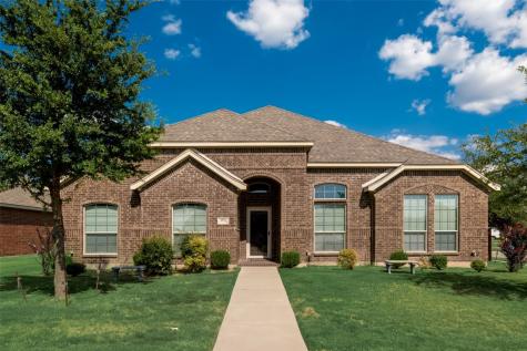 1512 Wren Street Desoto TX 75115