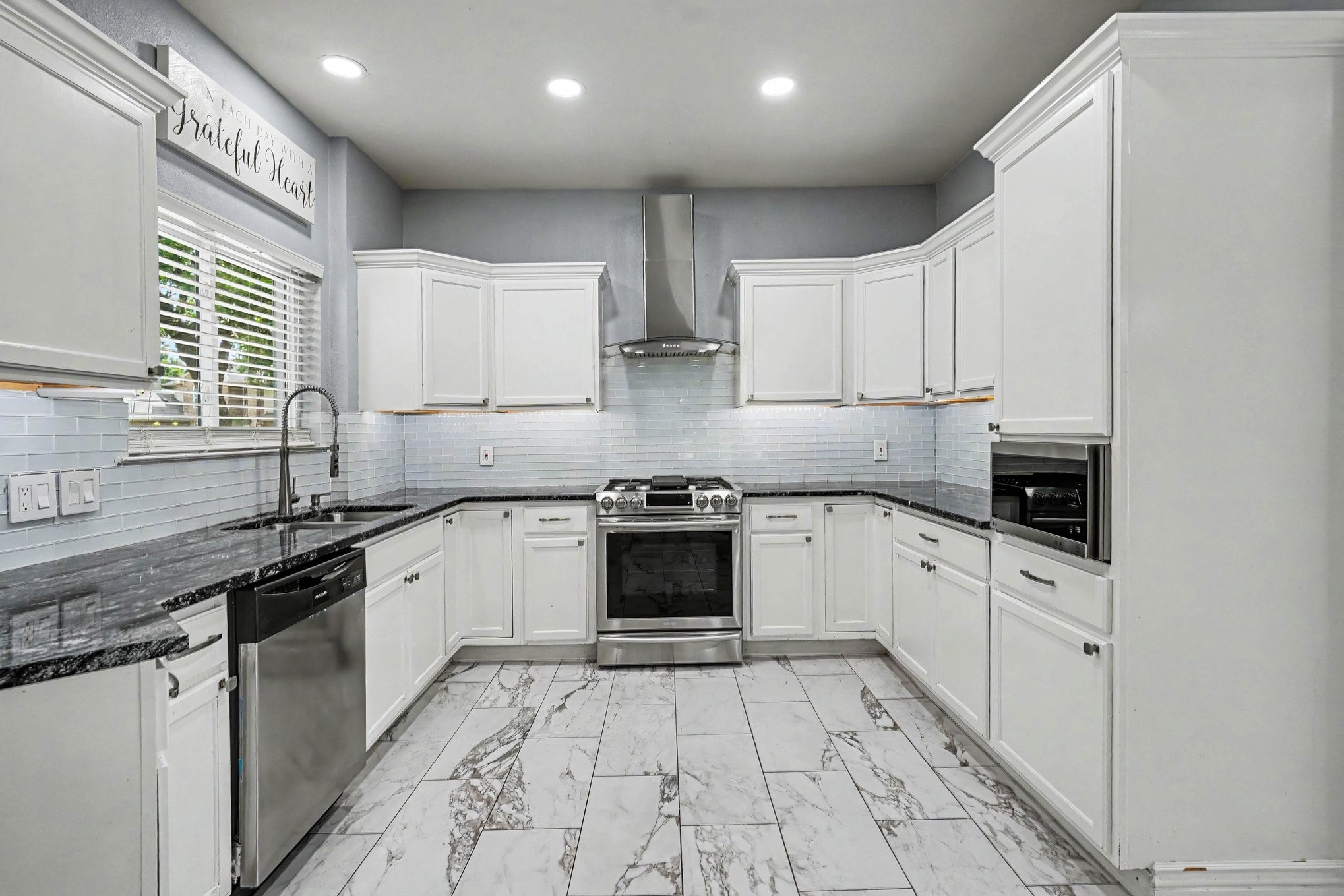 4332 Greenwood Lane Grapevine TX 76051