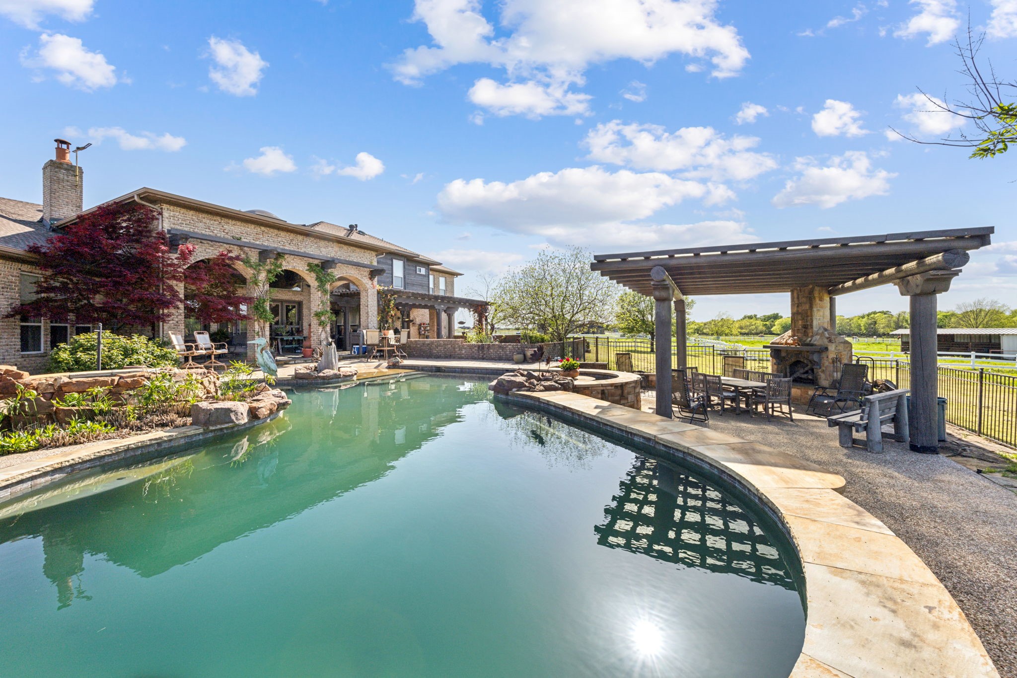 868 English Road Rockwall TX 75032