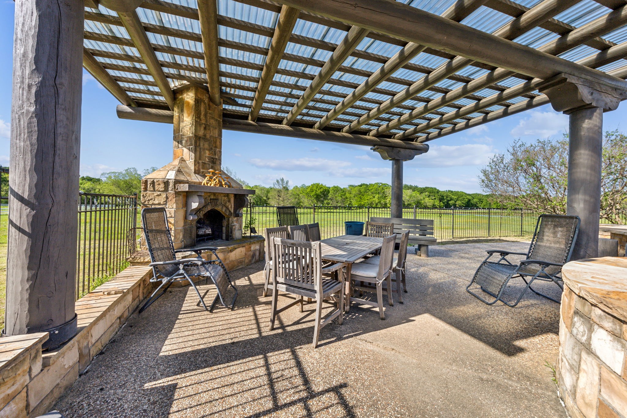 868 English Road Rockwall TX 75032