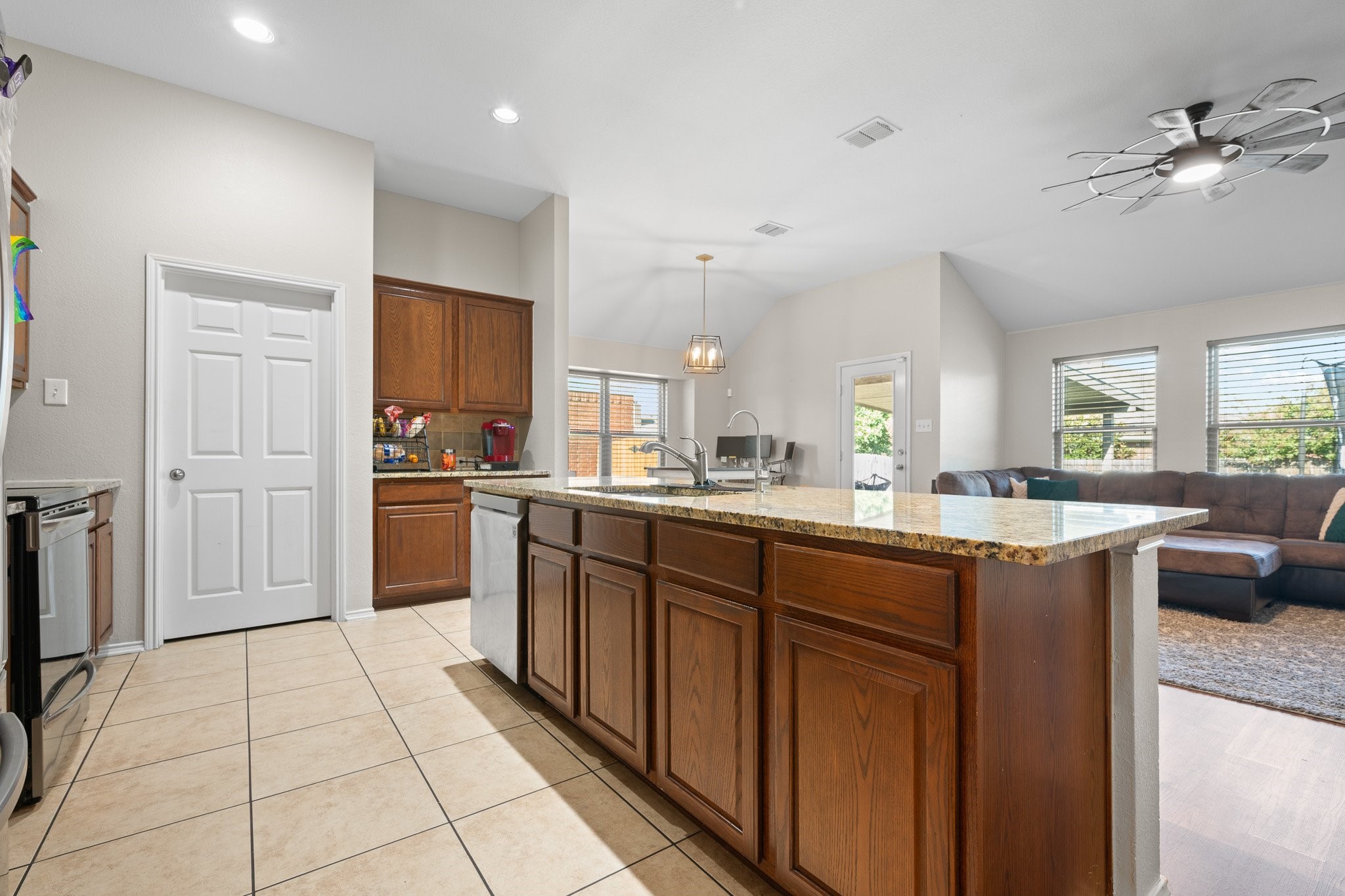 740 W Bend Boulevard Burleson TX 76028