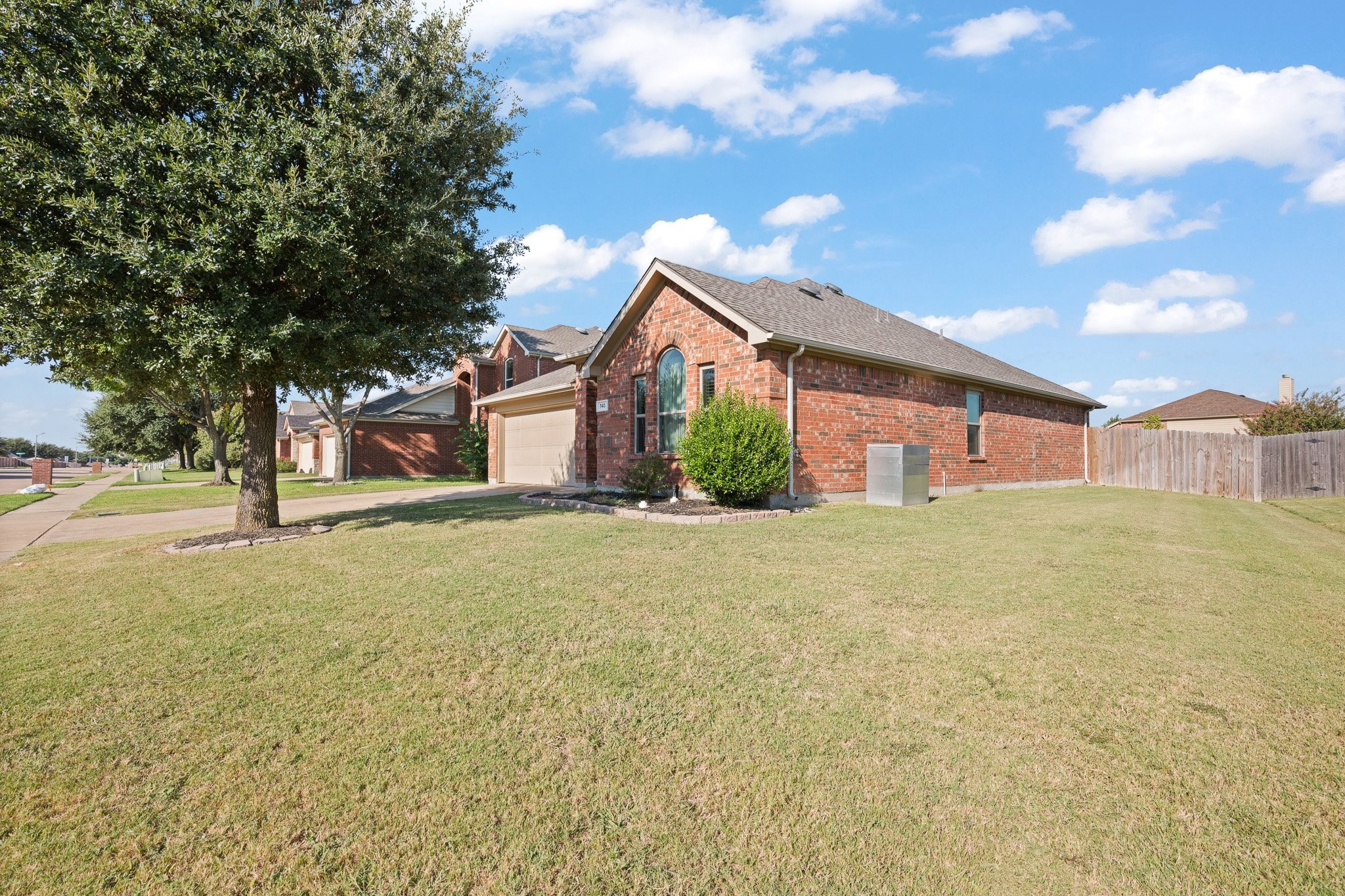 740 W Bend Boulevard Burleson TX 76028