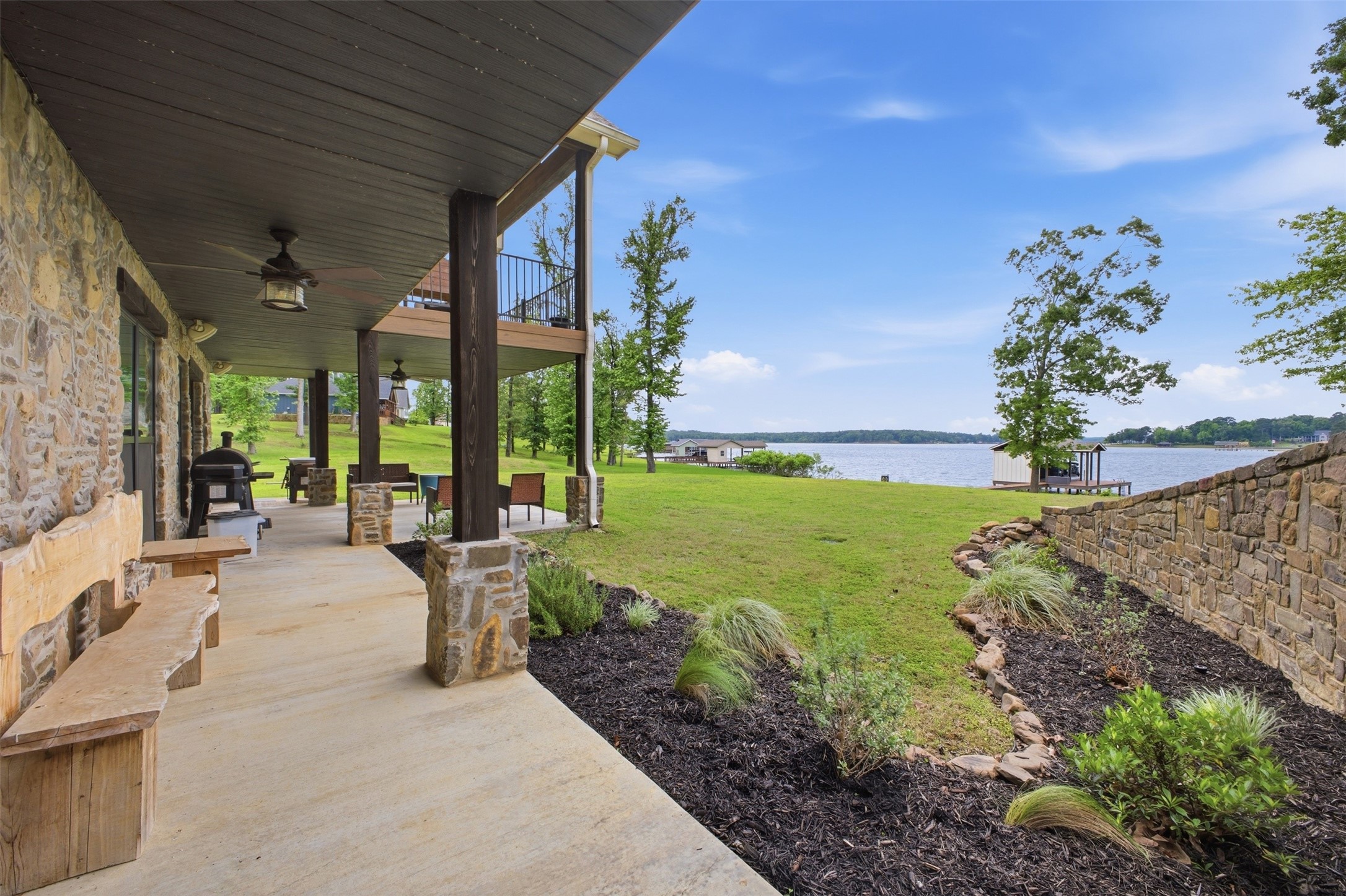 563 Caddo Trail Scroggins TX 75480
