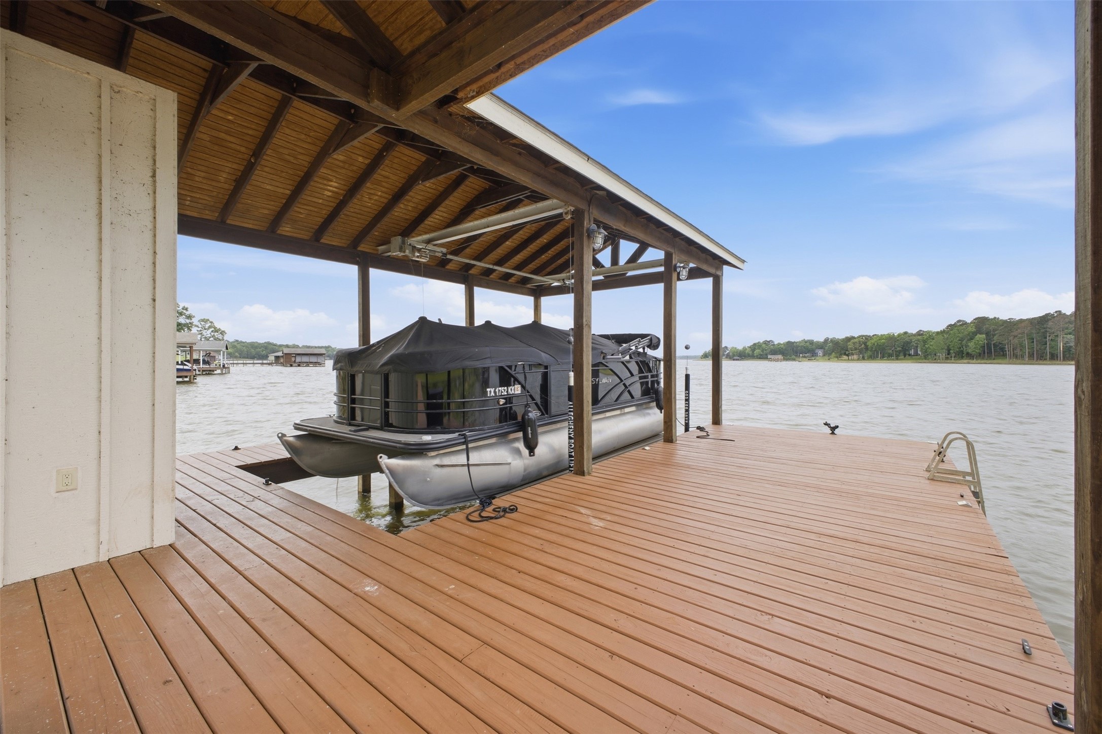 563 Caddo Trail Scroggins TX 75480