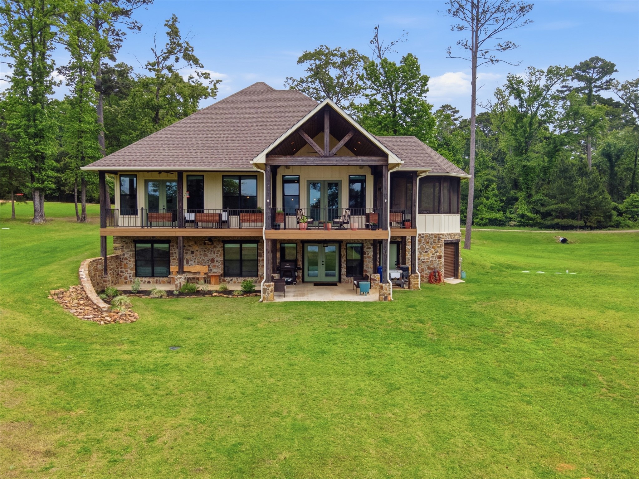 563 Caddo Trail Scroggins TX 75480