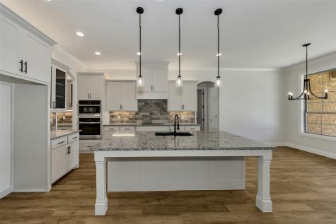 150 Top Flight Drive Weatherford TX 76087