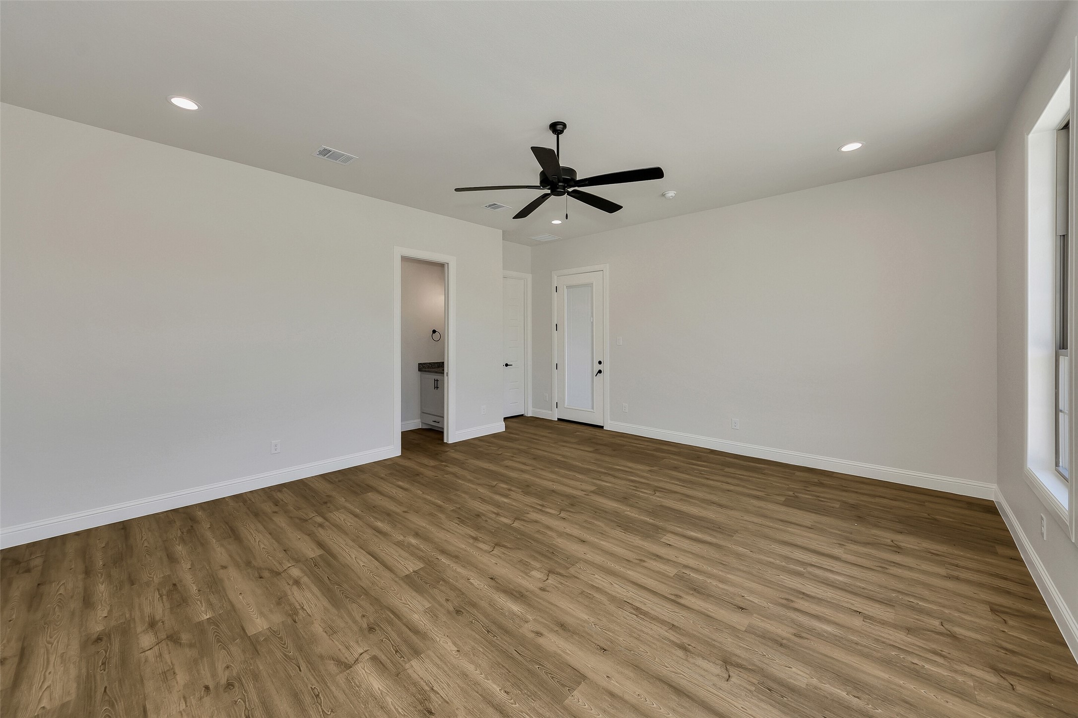 150 Top Flight Drive Weatherford TX 76087