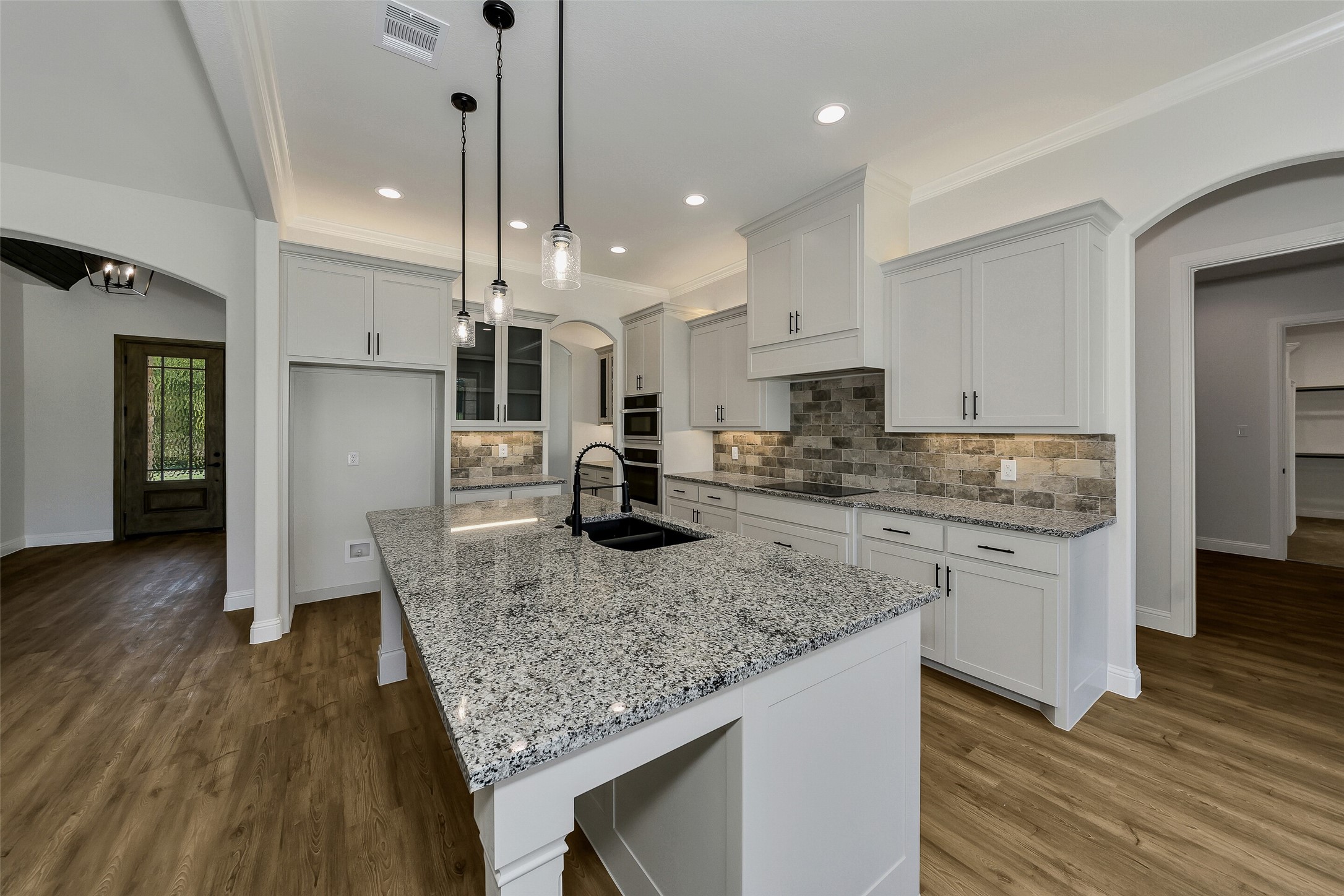 150 Top Flight Drive Weatherford TX 76087