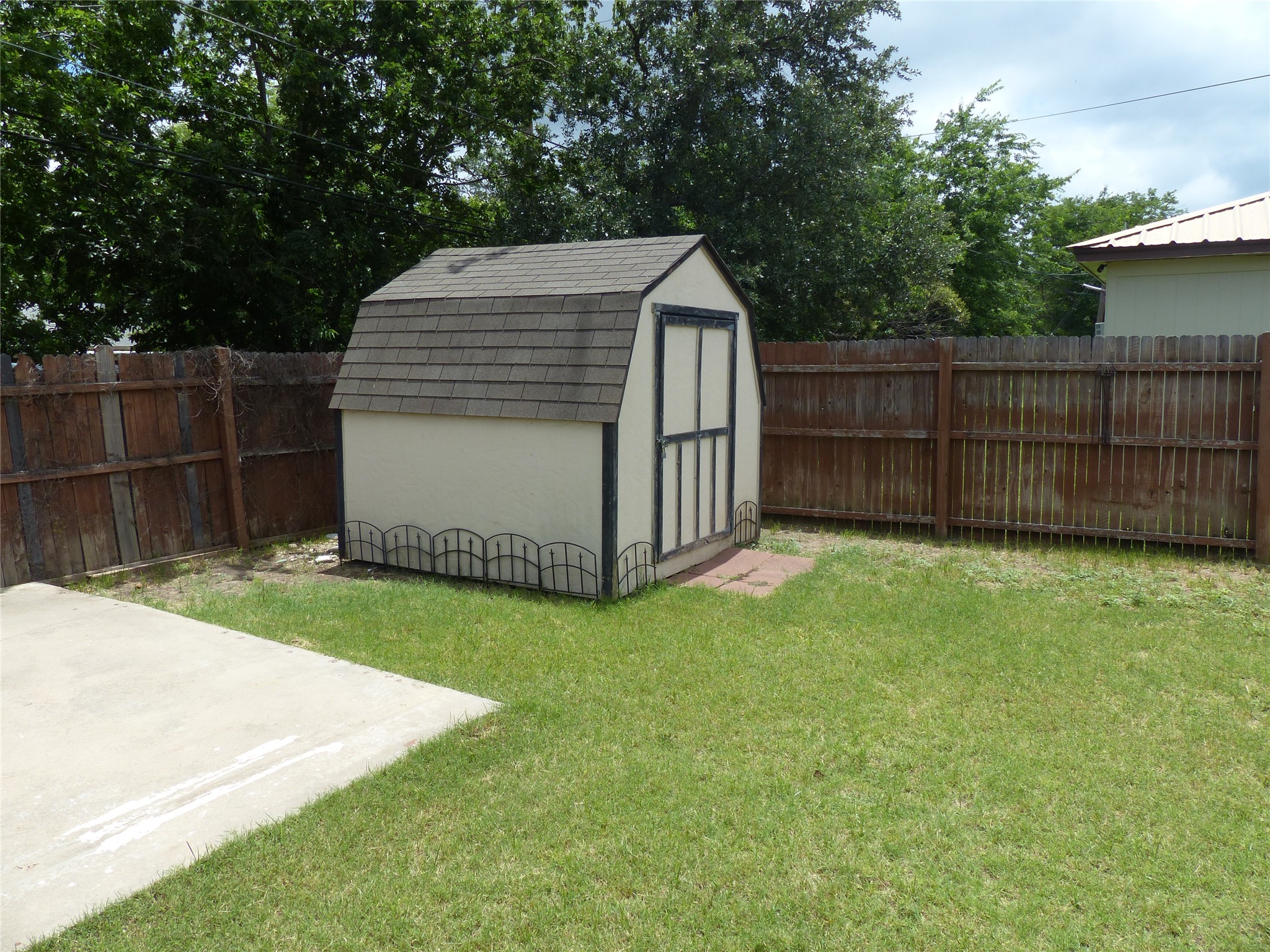 1801 Pine Brady TX 76825