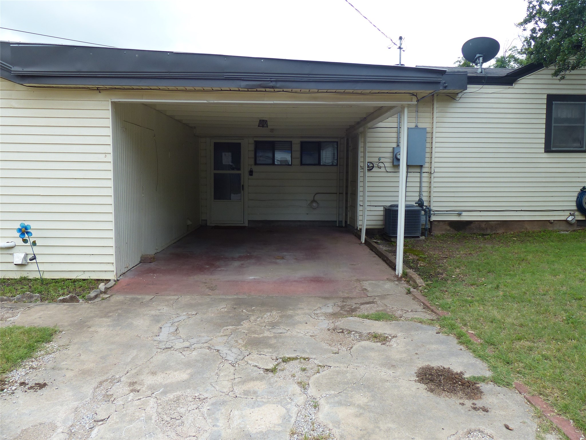 1801 Pine Brady TX 76825