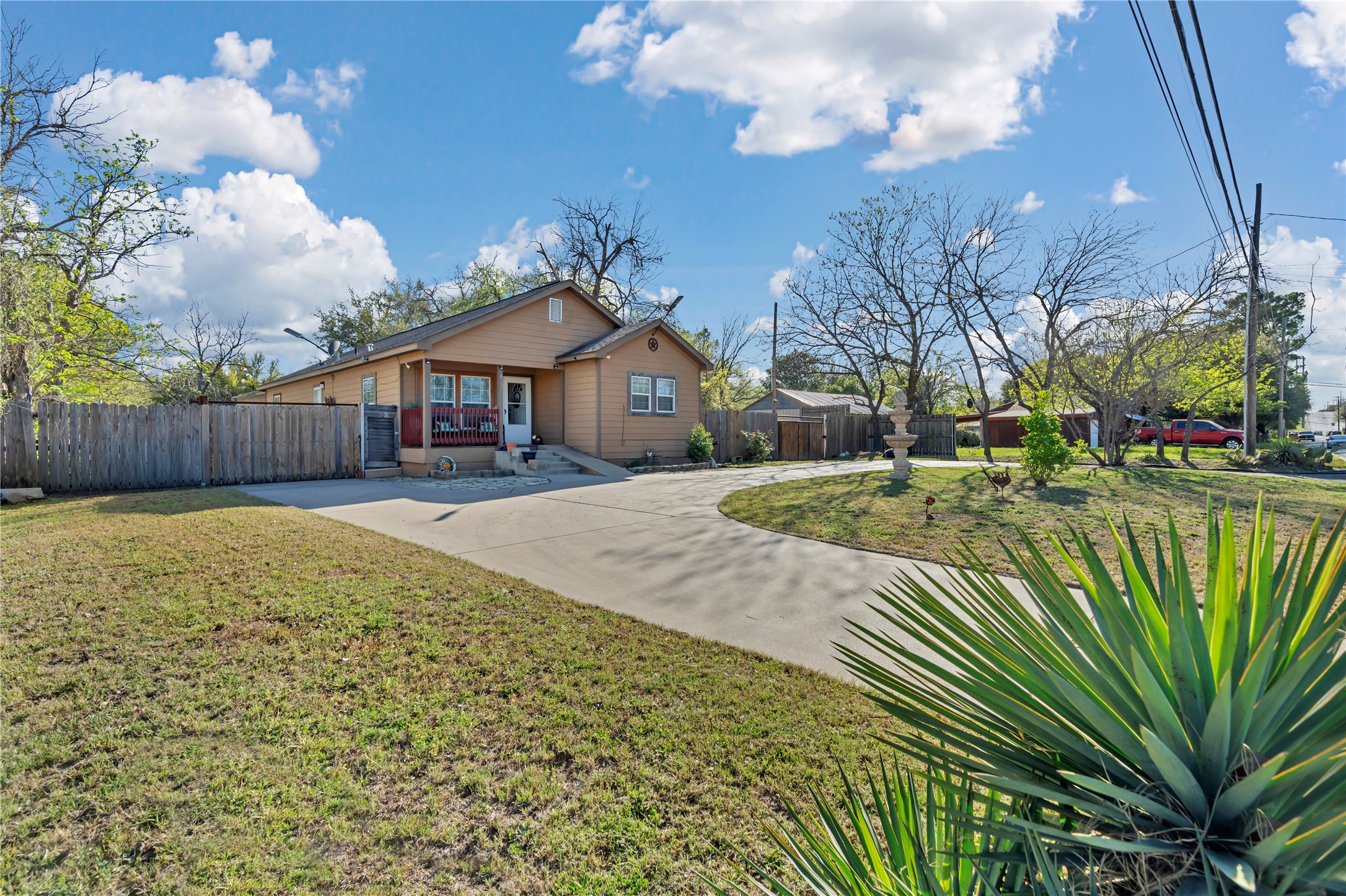 4531 Blackstone Drive Fort Worth TX 76114