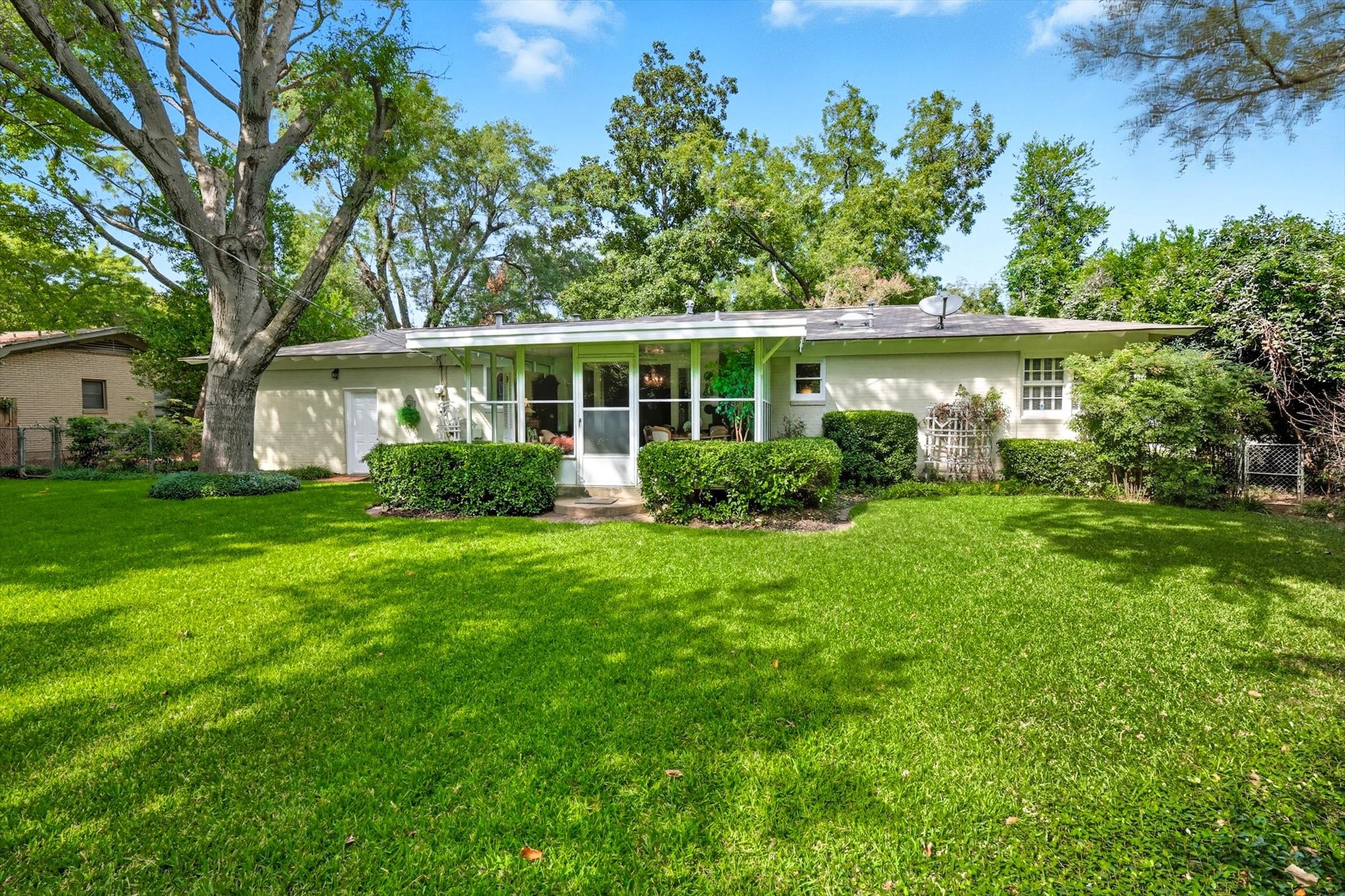 1112 Mockingbird Lane Arlington TX 76013