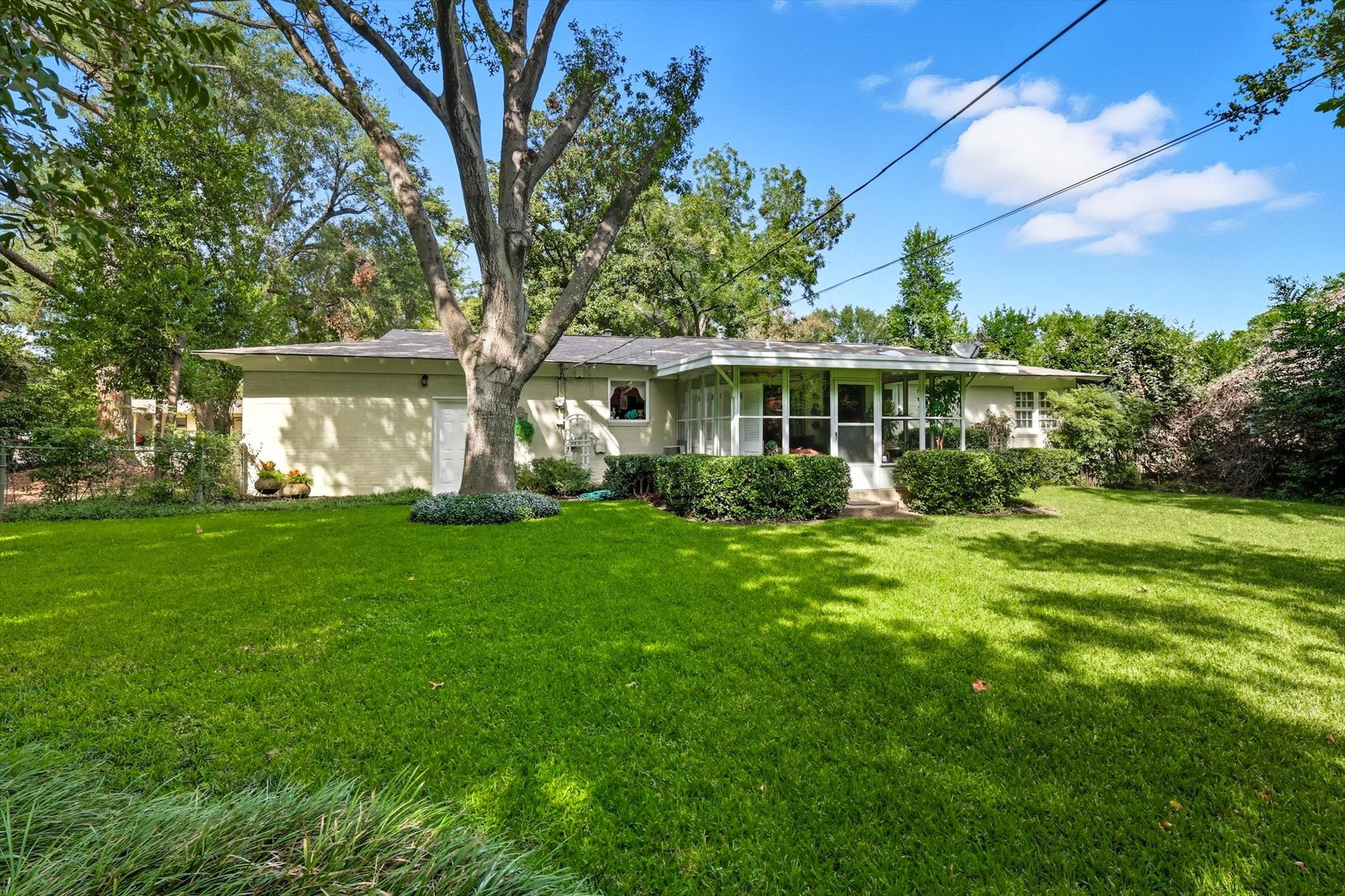 1112 Mockingbird Lane Arlington TX 76013