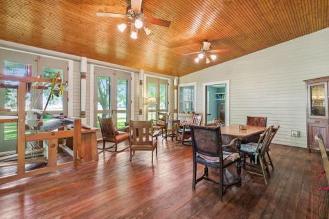 405 W Clifton Street Pilot Point TX 76258