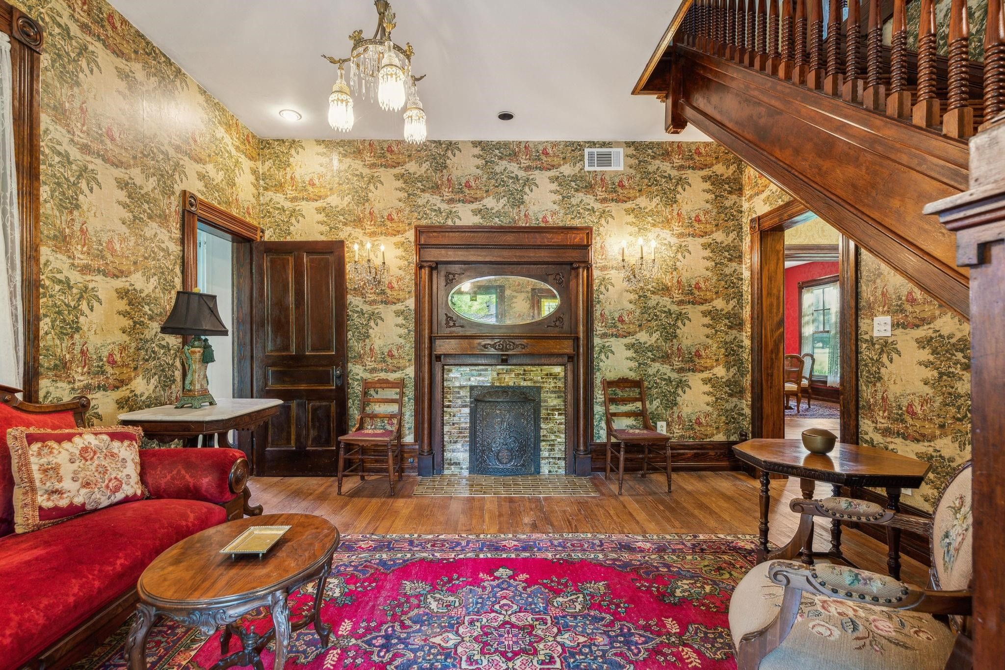405 W Clifton Street Pilot Point TX 76258