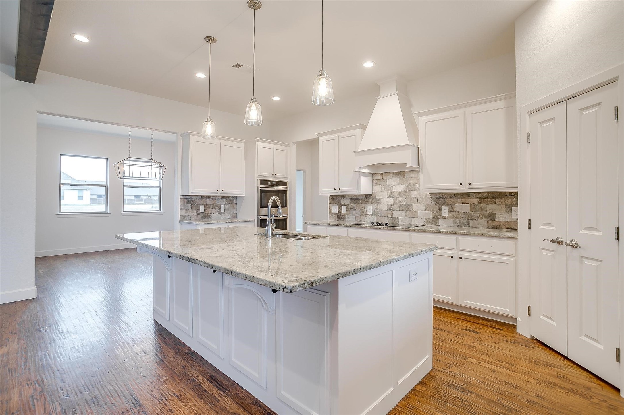 101 Consolation Drive Millsap TX 76066