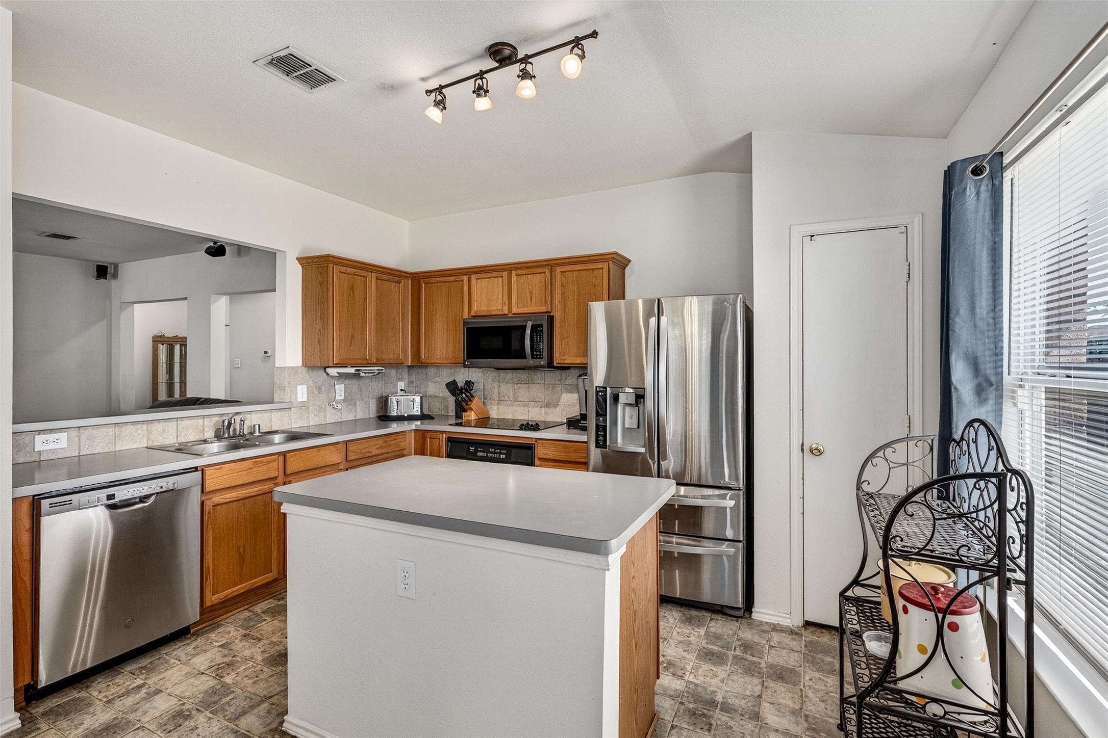 1641 Knight Trail Little Elm TX 75036