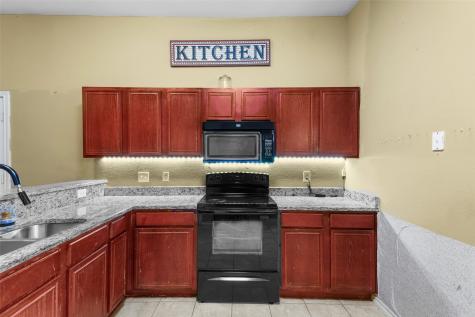 801 S Parks Drive Desoto TX 75115