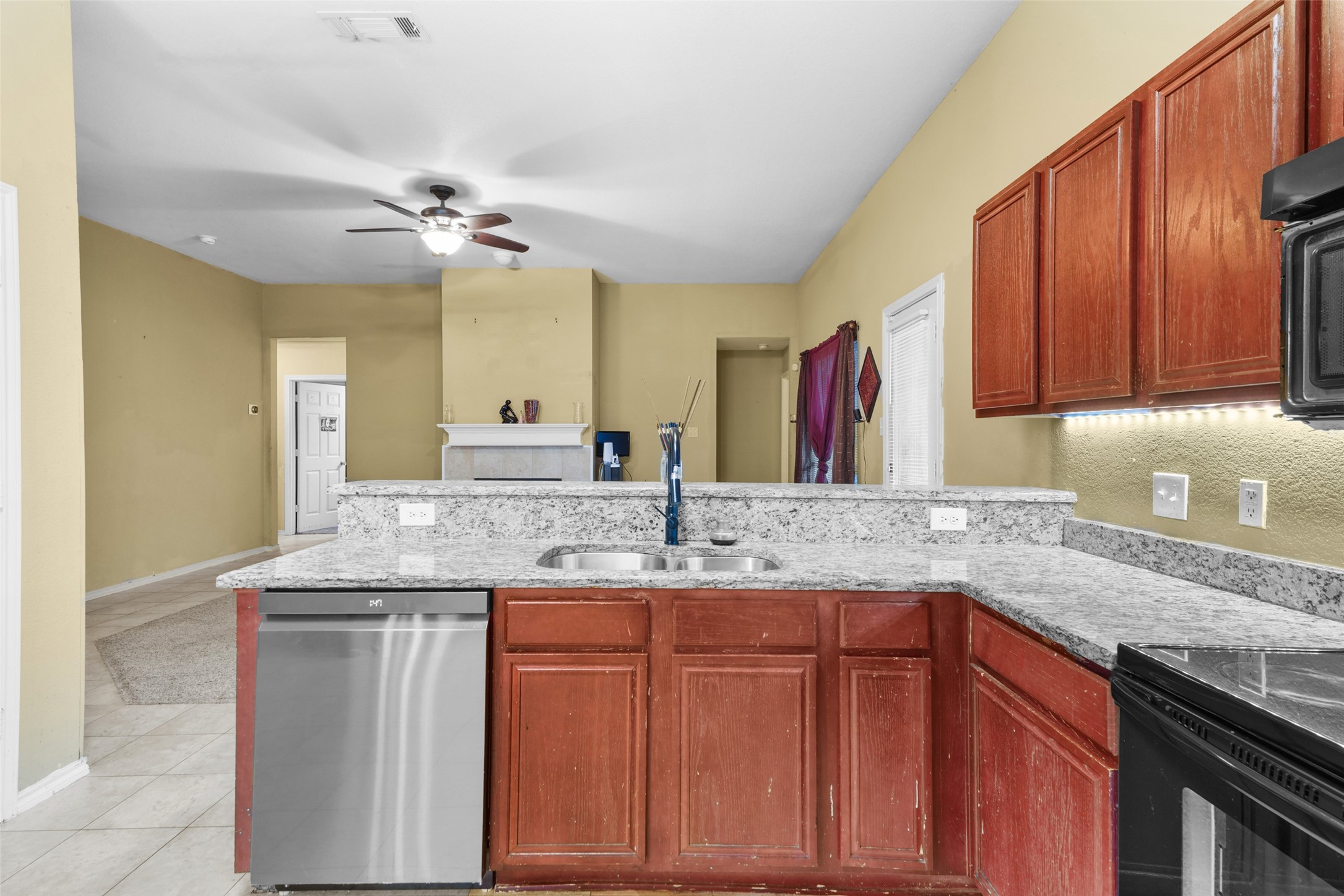 801 S Parks Drive Desoto TX 75115