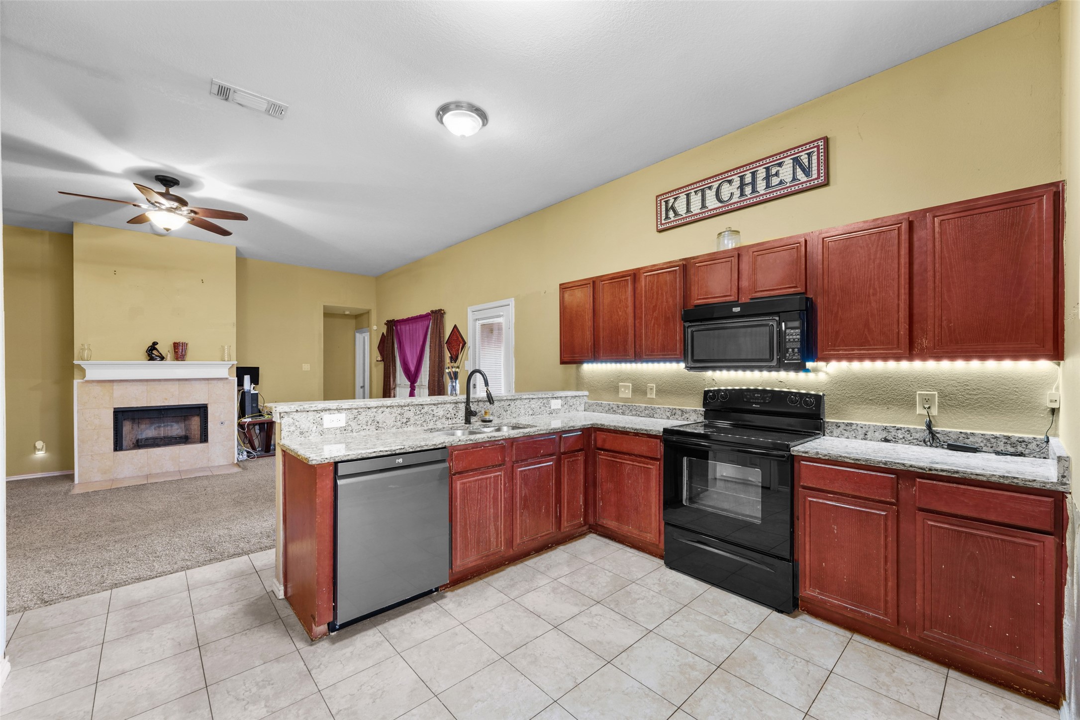 801 S Parks Drive Desoto TX 75115
