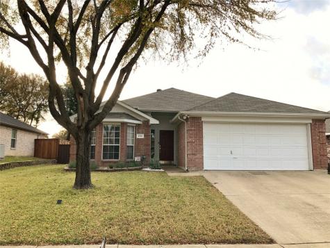 242 Drake Lane Garland TX 75043