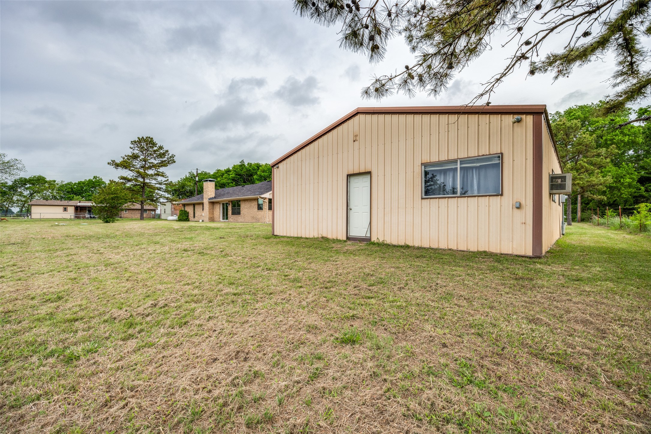 1972 Smith Oak Road Sherman TX 75090