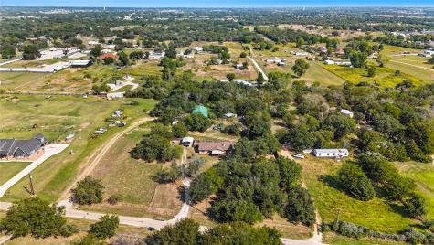 217 English Court Springtown TX 76082