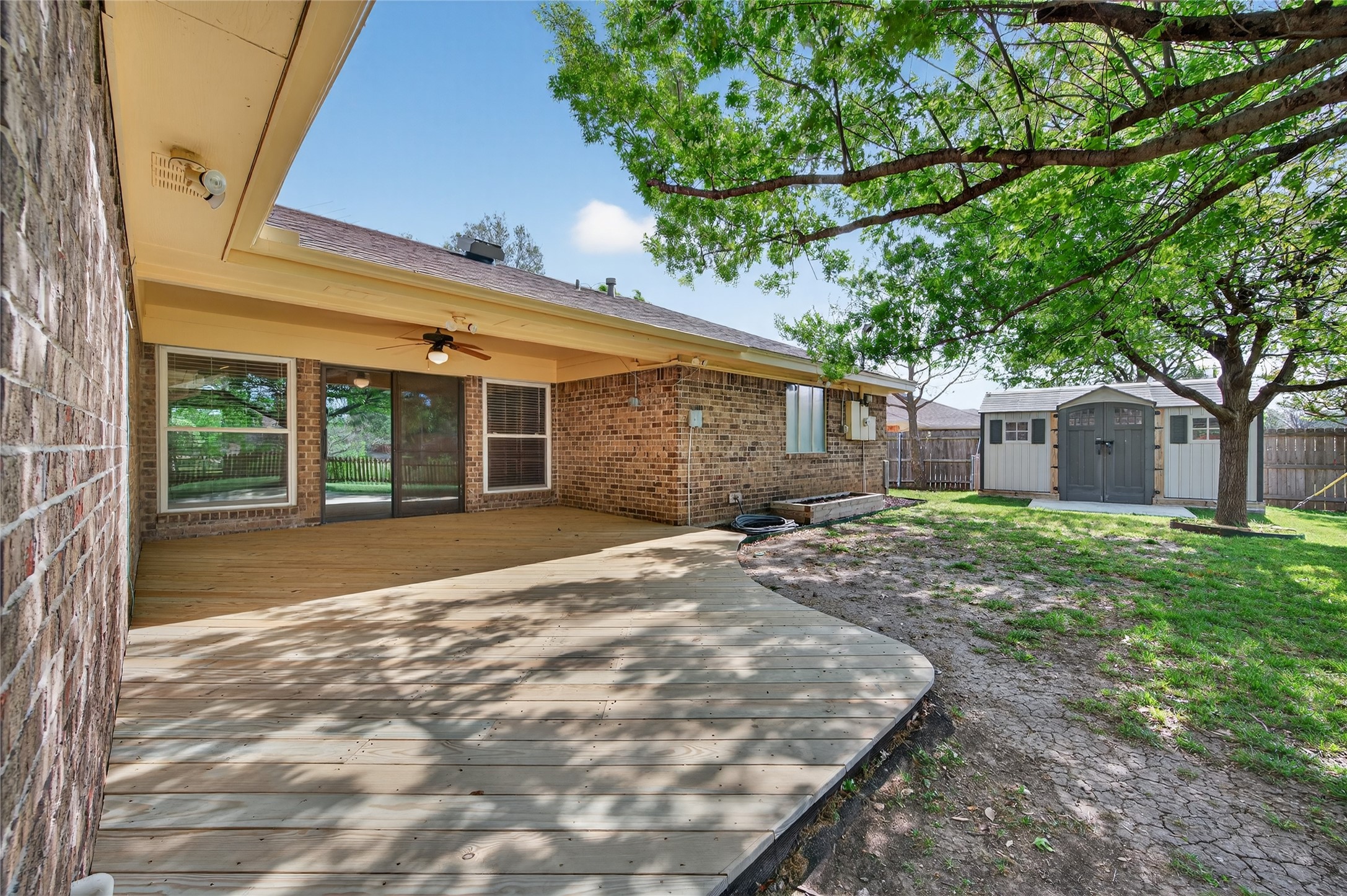 3917 Felisa Place Fort Worth TX 76133