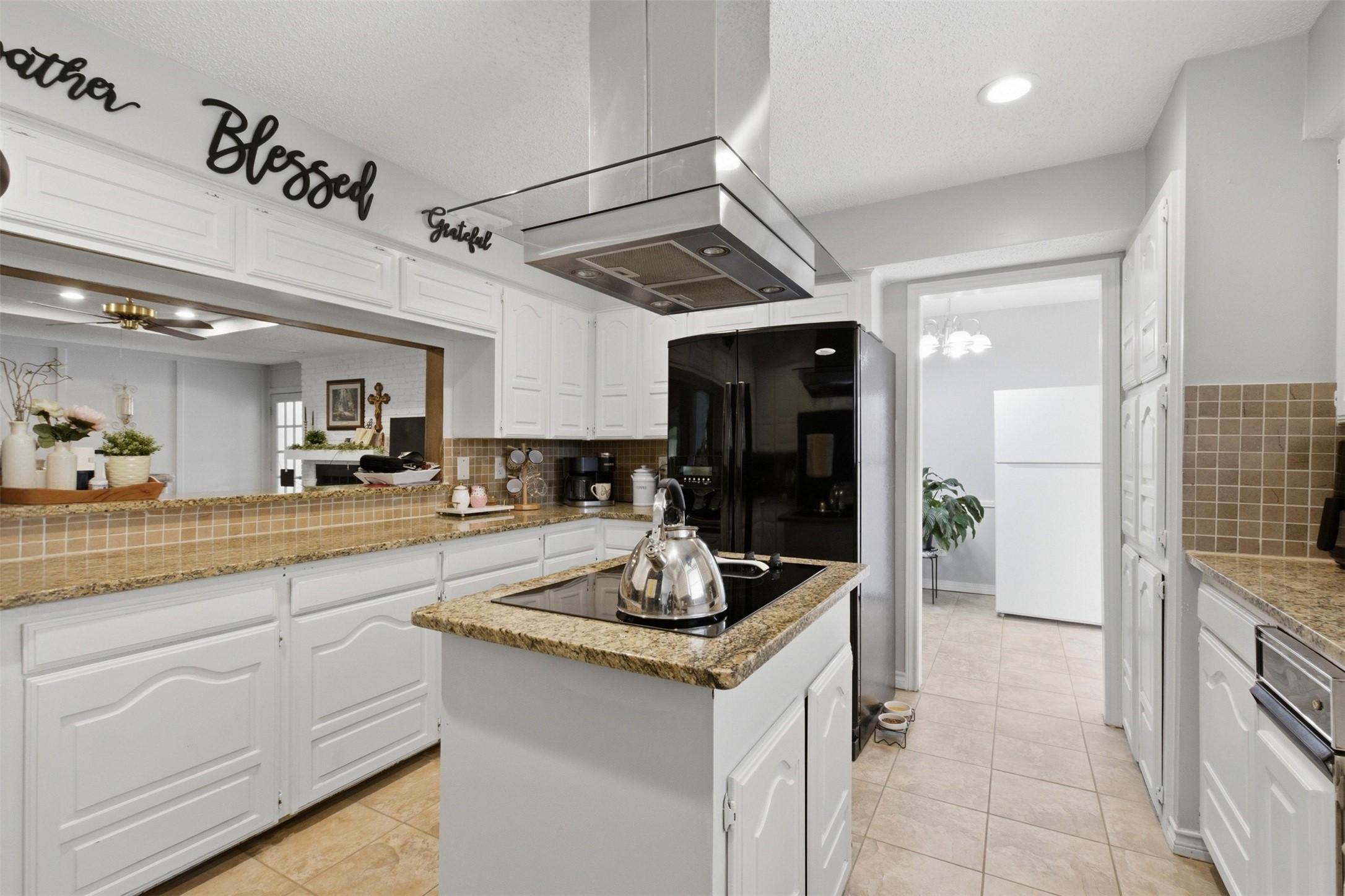 1933 Potter Lane Mesquite TX 75149