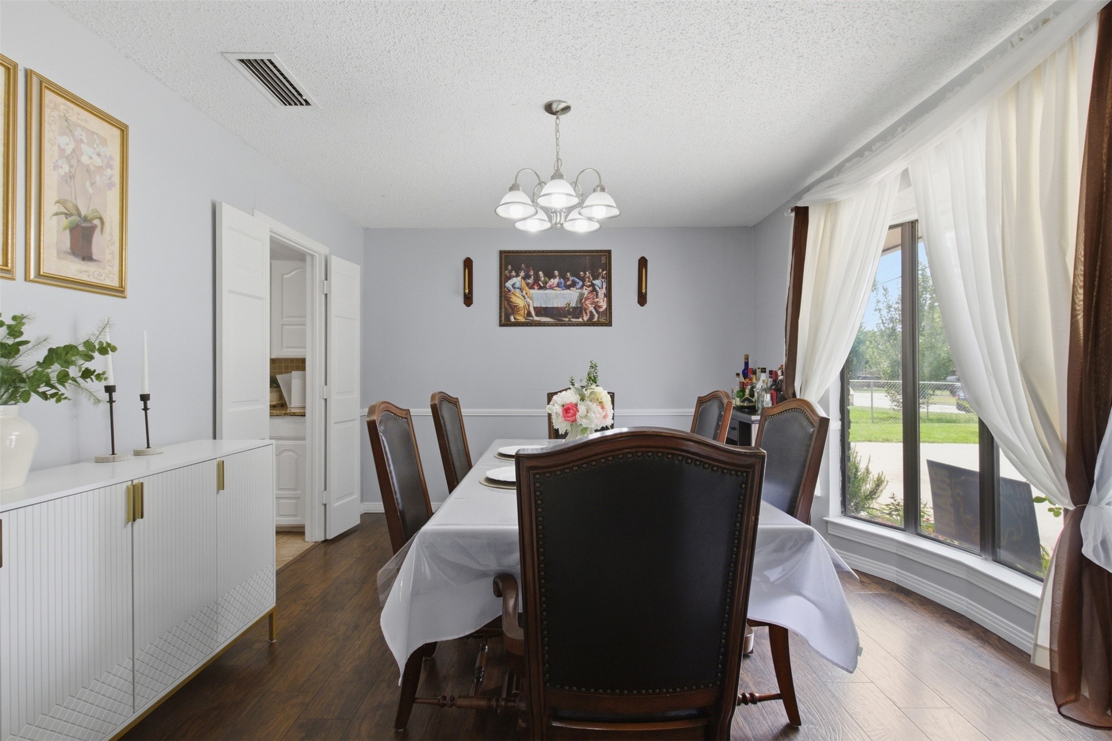 1933 Potter Lane Mesquite TX 75149