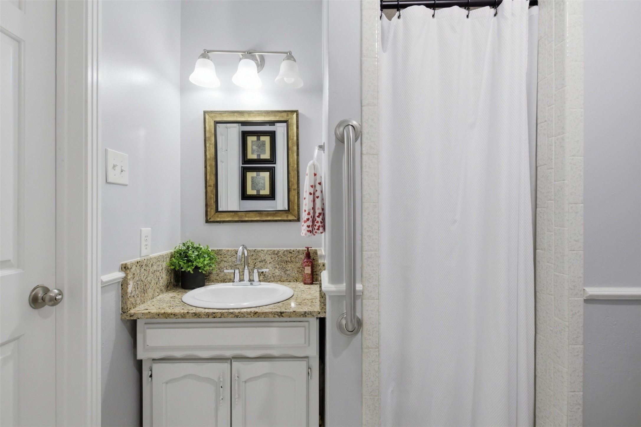 1933 Potter Lane Mesquite TX 75149